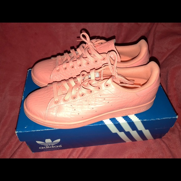 Adidas zapatos mujer Stan Smith tamaño 85 coral poshmark Adidas zapatos mujer Stan Smith tamaño 85 coral poshmark